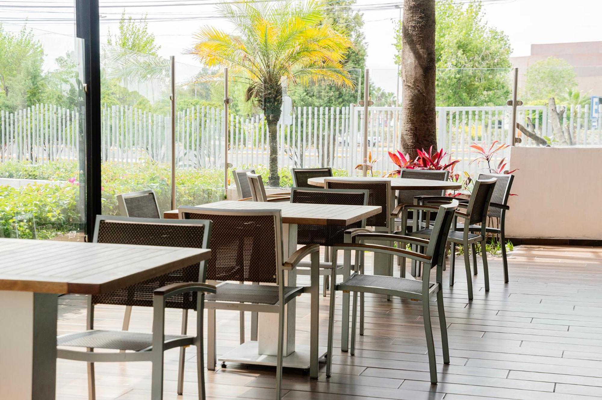 Casa Inn Business Hotel Celaya Ngoại thất bức ảnh